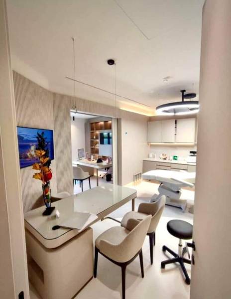 Rénovation complète de l'ancien Tonge en clinique esthétique haut de gamme à Mougins