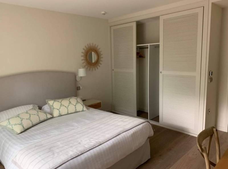 Petit rattrapage pour vous présenter une réalisation de lot de cloisons, doublages et faux plafonds livré il y a quelques temps au sein de l'hôpital Cantermerle à Vence