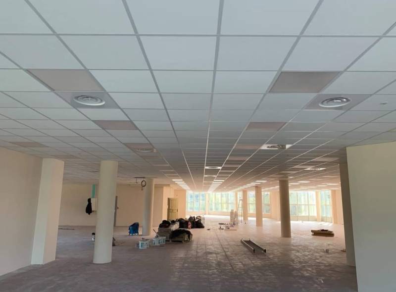 Rénovation de faux plafond suspendu d'un plateau de 750m2 à Nice